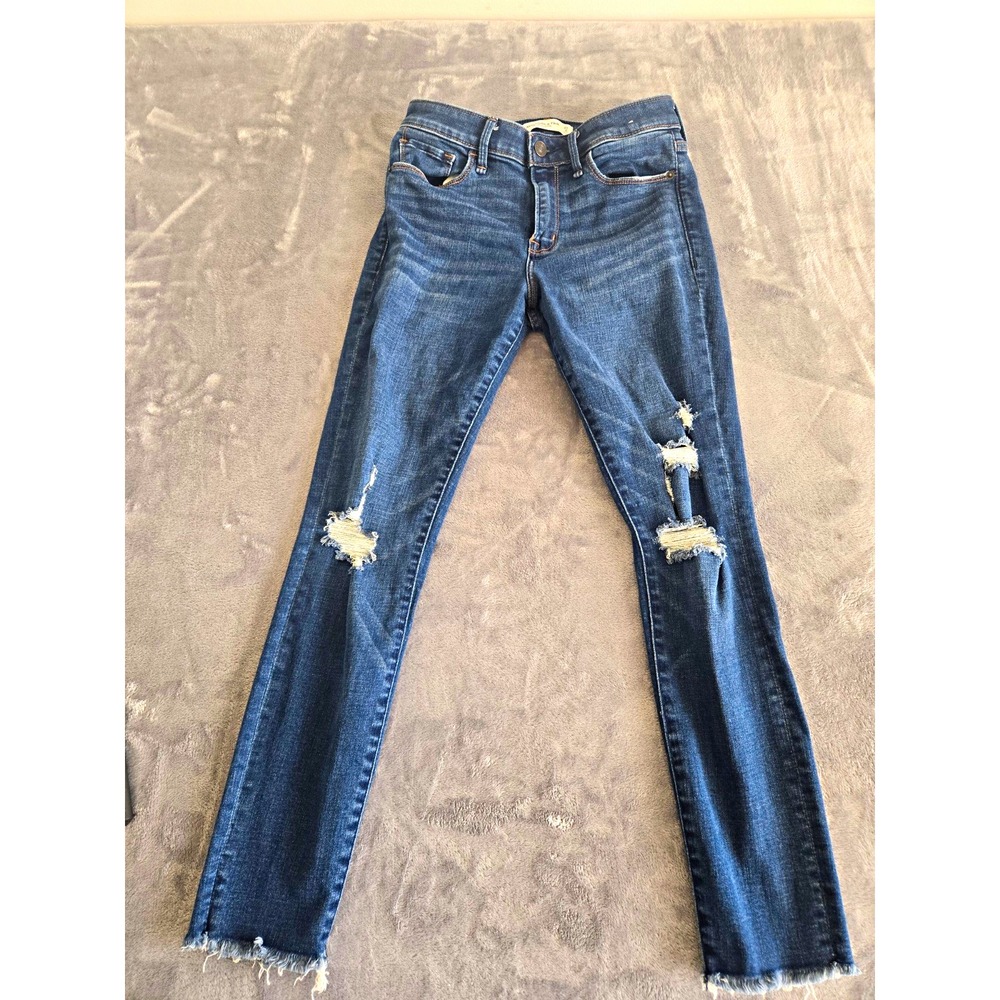 Abercrombie & Fitch Super Skinny Mid Rise Med Wash Distressed Jeans 27 / 4 SHORT